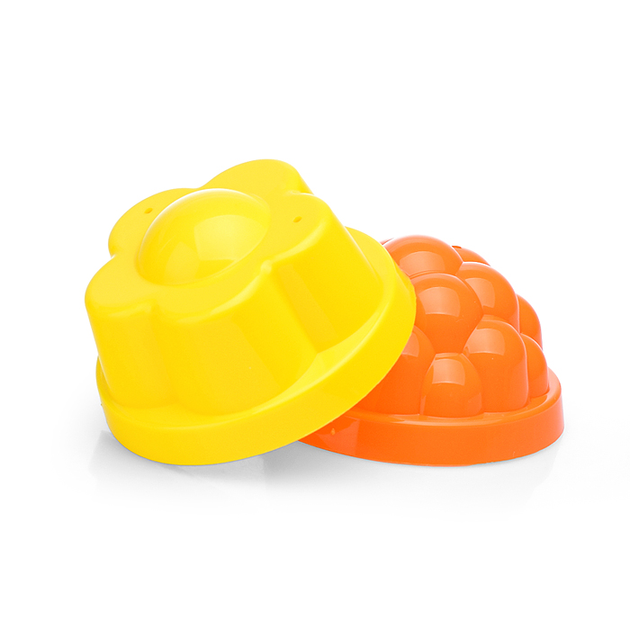 Набор №205: ведро среднее, лопатка, грабельки, 2 формочки, лейка малая №4