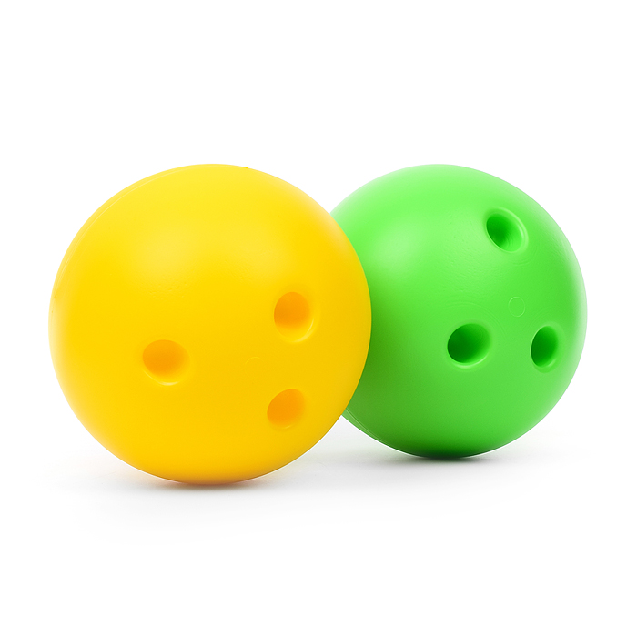 Кегли с большими  мячиками (8+2)    