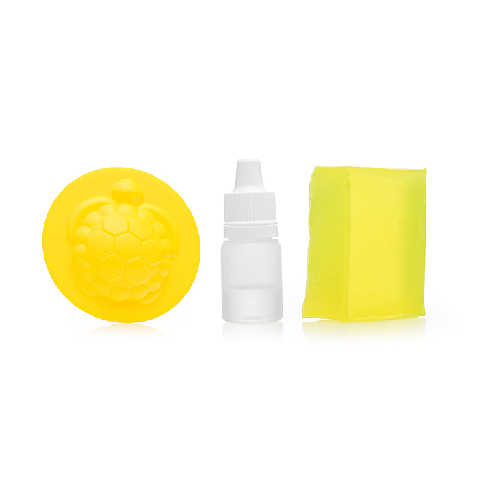 Мыло своими руками цветное, в банке "Ананас"