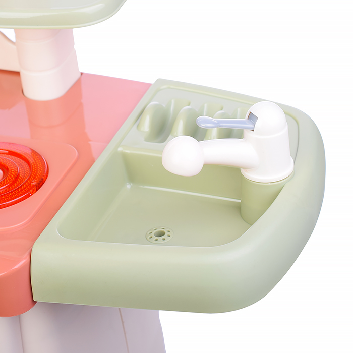 Фото к товару Игровой набор кухня 889-196 "Люблю готовить" (свет, звук) в коробке Игровой набор кухня 889-196 "Люблю готовить" (свет, звук) в коробке