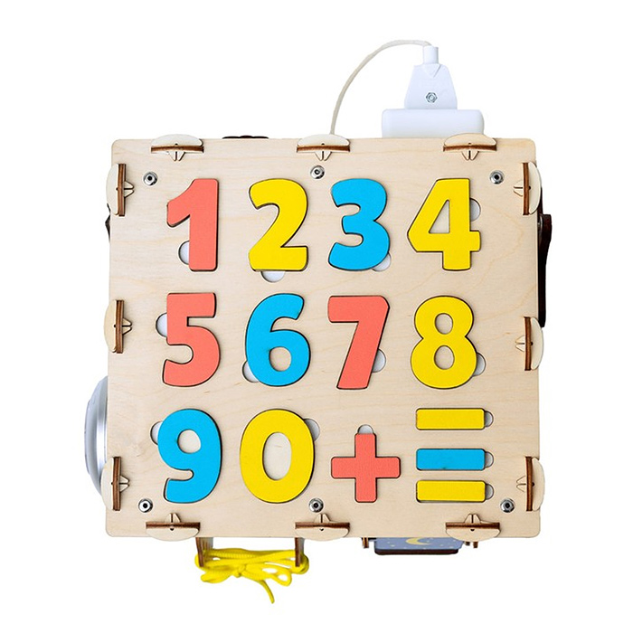 Бизиборд Кубик 24х24х24