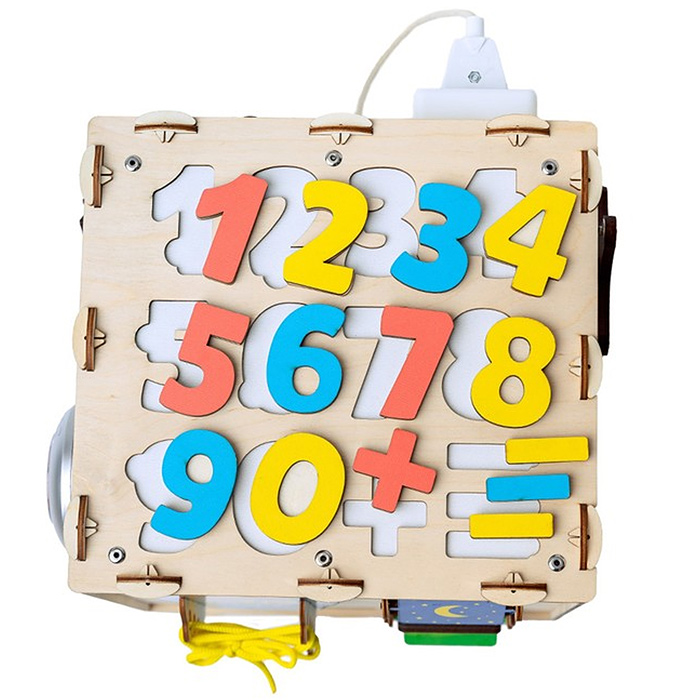 Бизиборд Кубик 24х24х24