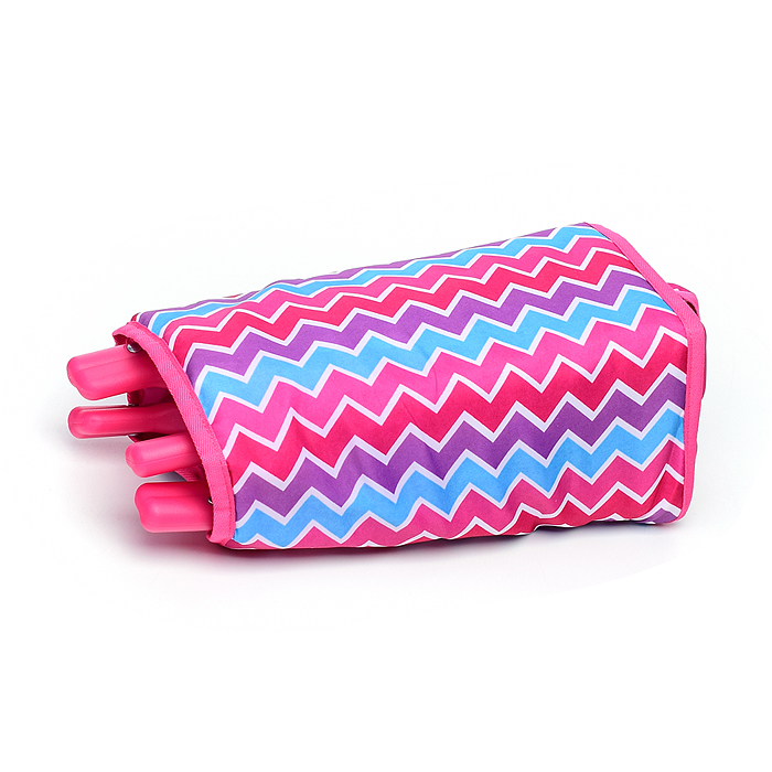 Фото к товару Набор аксессуаров для кукол (стульчик для кормления, коляска, кроватка, сумка), цвет розовый зигзаг Набор аксессуаров для кукол (стульчик для кормления, коляска, кроватка, сумка), цвет розовый зигзаг