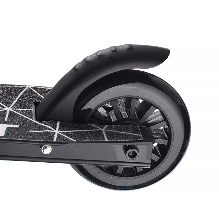 Фото к товару Самокат-снегокат трюковой R0005 в коробке (черный) Самокат-снегокат трюковой R0005 в коробке (черный)