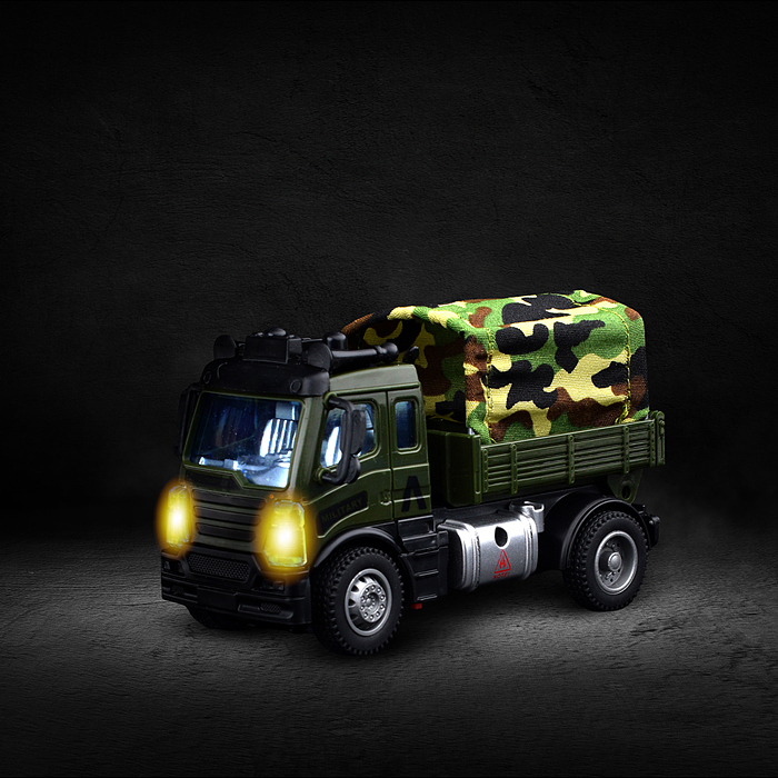 Фото к товару Машина BT0006-3 "Военная: МАЗ" р/у, в коробке Машина BT0006-3 "Военная: МАЗ" р/у, в коробке