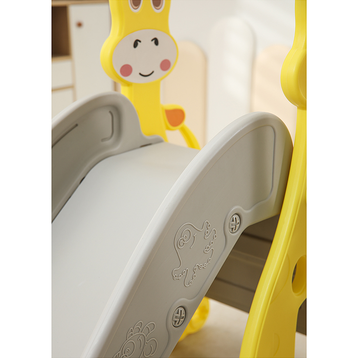 Фото к товару Комплект детский UT0111 "Жирафик" (горка и качель) Комплект детский UT0111 "Жирафик" (горка и качель)