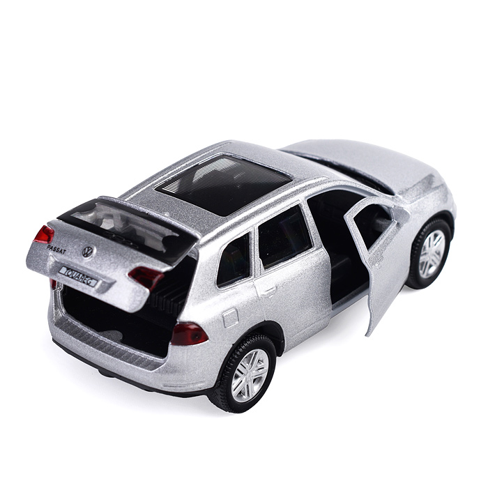Машина металл Volkswagen Touareg, 12 см, (откр. двери, багаж, сереб.) инерц, в коробке