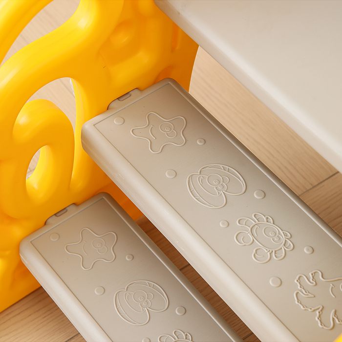 Горка детская UT0106 "Улитка" (цвет желтый)