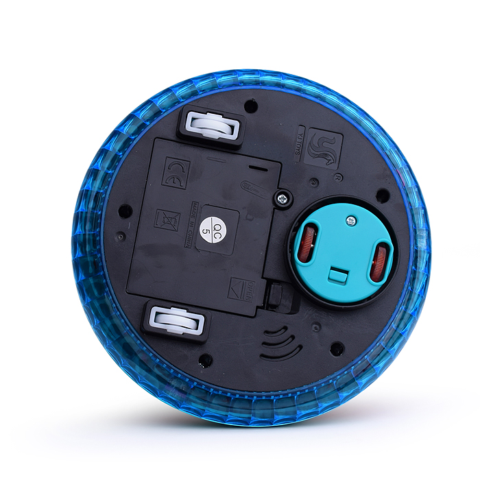 Гусеница YJ-3017 "Музыкант" на батарейках, в коробке