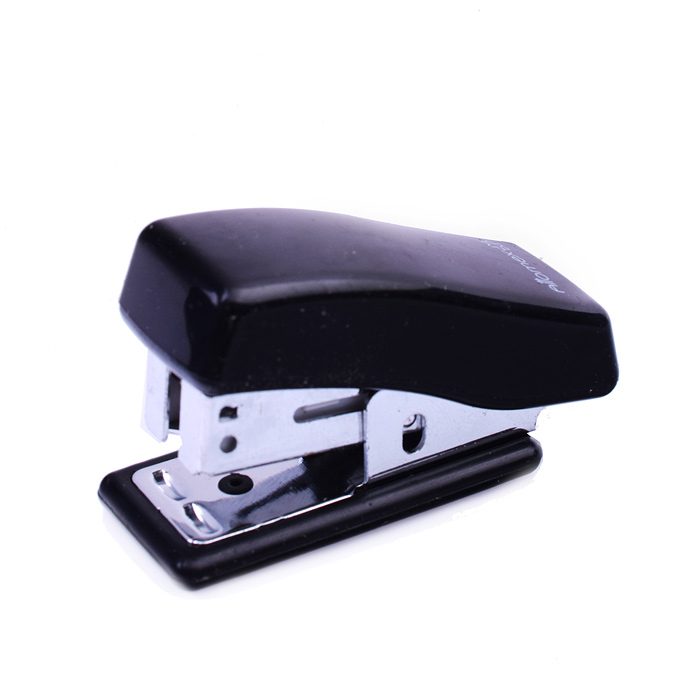 Степлер "Attomex" 24/6&26/6 (мощность 16 листов, глубина скрепления 18,5 мм) малый пластиковый, со в