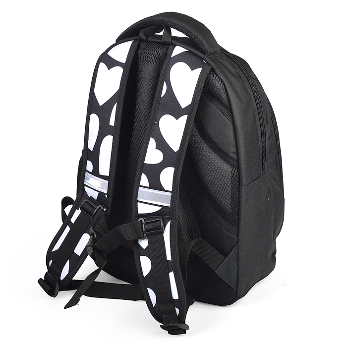 Фото к товару Рюкзак облегченный "Аниме. I love Capybaras" с анатомической спинкой, 2 отделения на молнии Рюкзак облегченный "Аниме. I love Capybaras" с анатомической спинкой, 2 отделения на молнии