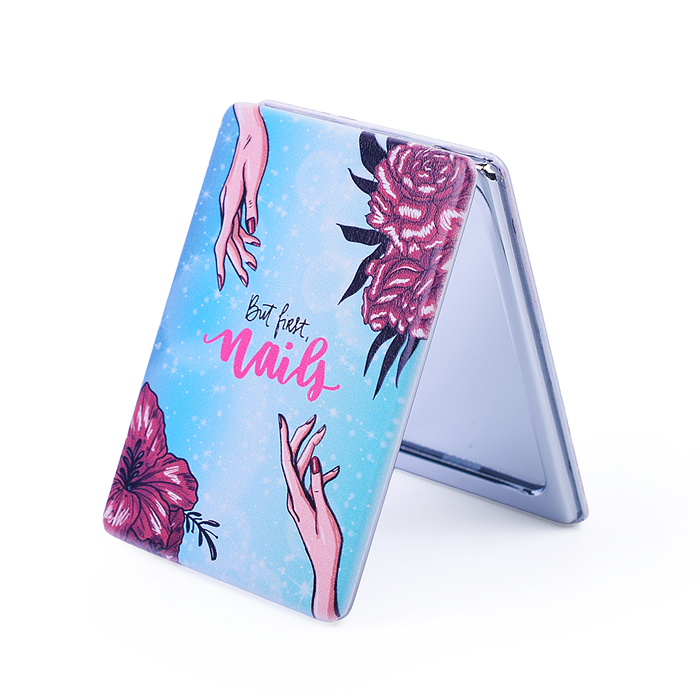 Фото к товару Зеркальце 00-4498 "Красивый жест" в пакете Зеркальце 00-4498 "Красивый жест" в пакете