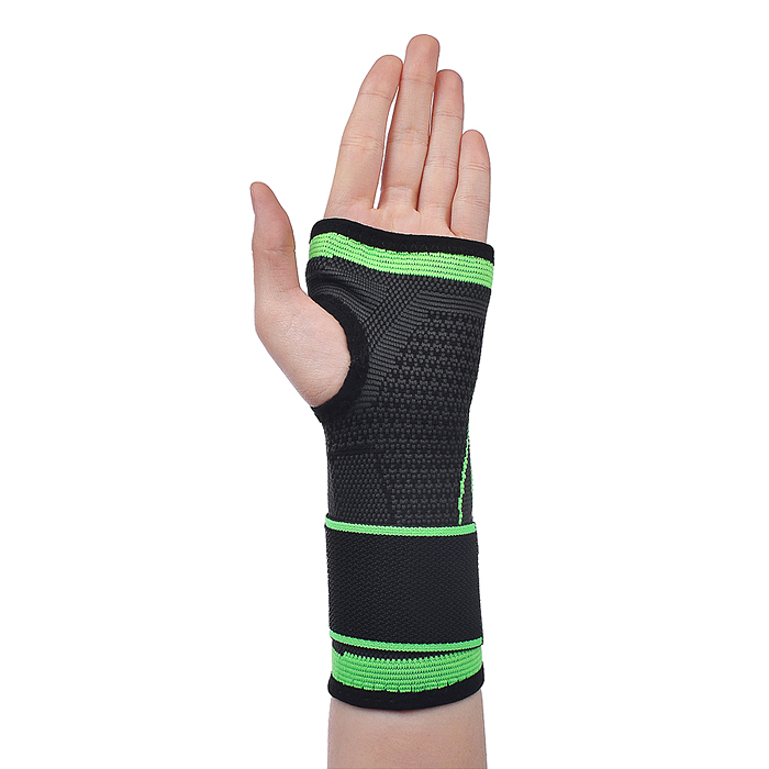 Фото к товару Бандаж 33-0005 спортивный на запястье Бандаж 33-0005 спортивный на запястье