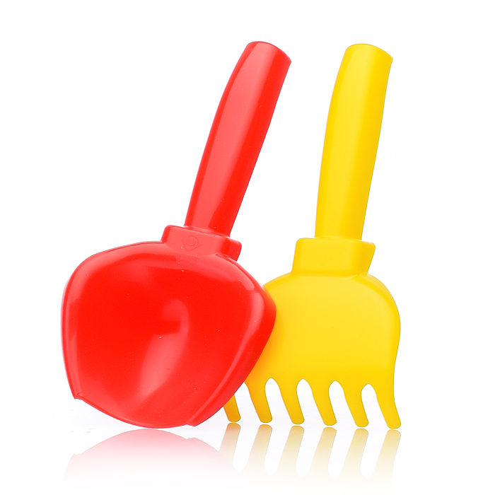 Песочный набор 4 предмета ( ведро, совок, грабли, лейка )