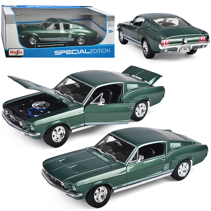 Машинка die-cast 1967 Ford Mustang Fastback, 1:18, тёмно-зеленая, открывающиеся двери