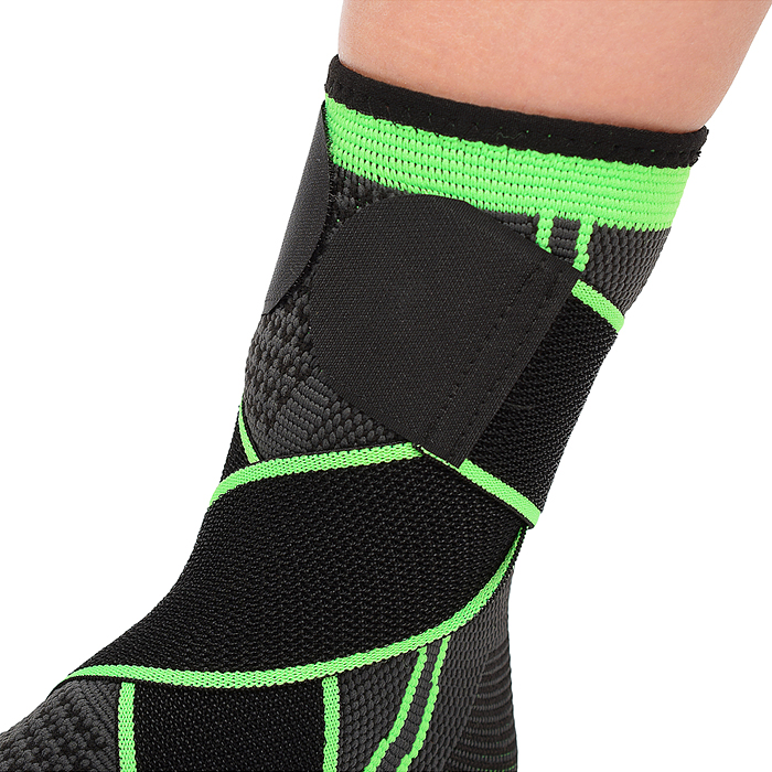 Фото к товару Бандаж 33-0003 спортивный на голеностоп Бандаж 33-0003 спортивный на голеностоп