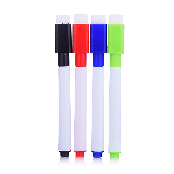 Фото к товару На ферме. Синий Трактор. Многоразовая раскраска с заданиями. 4 маркера. На ферме. Синий Трактор. Многоразовая раскраска с заданиями. 4 маркера.