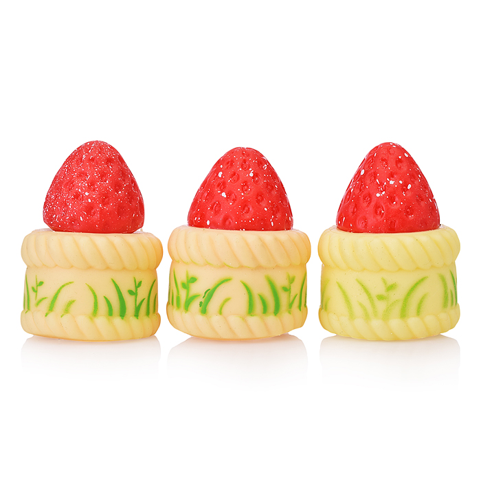 Игрушка-антистресс 00-5136 "Капкейки с клубничкой"