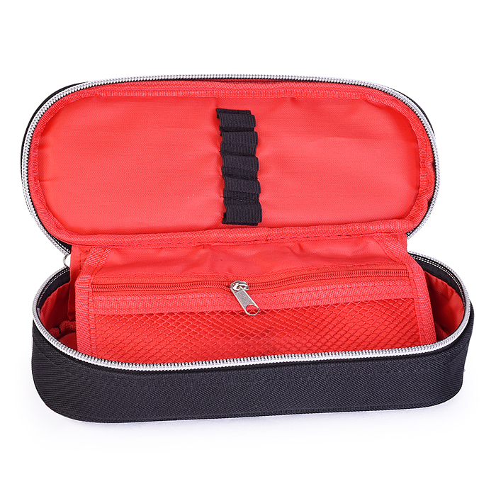 Пенал "Speed Zone" 21x8x5 см, овальный для 50 предметов, с внутренним органайзером-створкой