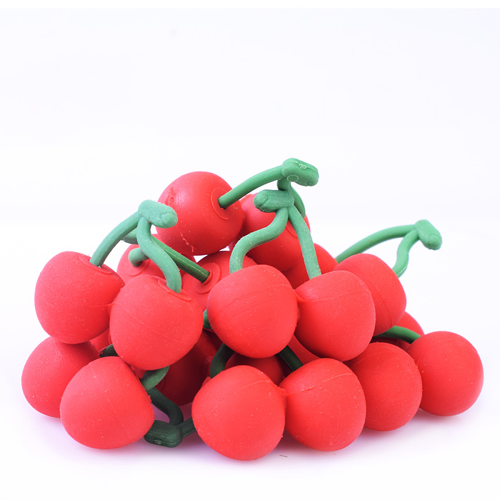 Ластик  "Две вишенки " термопласт.  резина,  можно использовать как счетный материал