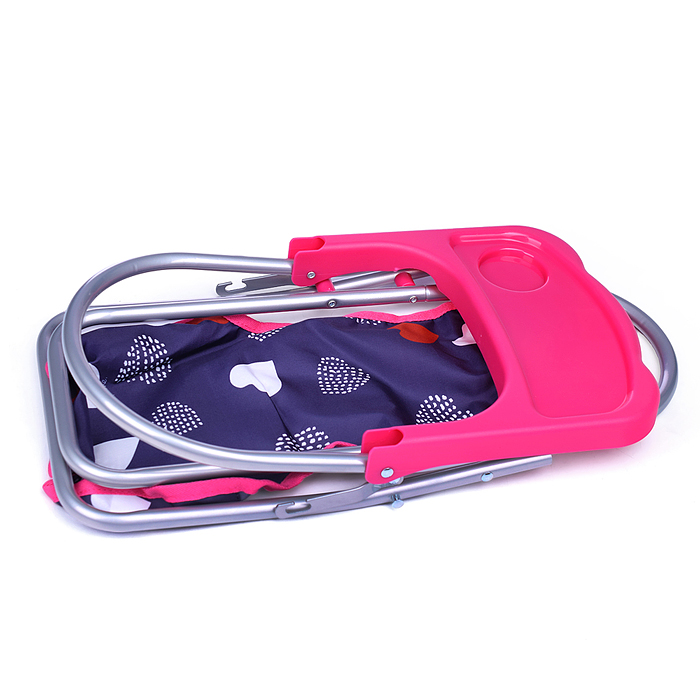 Фото к товару Кукольный набор 9001 (коляска, манеж, сумка, стульчик), цвет сердце на черном, в пакете Кукольный набор 9001 (коляска, манеж, сумка, стульчик), цвет сердце на черном, в пакете