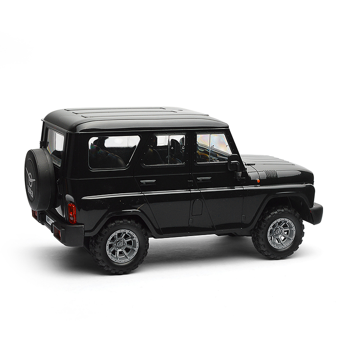 Машина UAZ Hunter 30 см, р/у (свет, черный) в коробке
