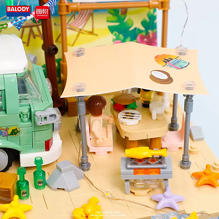 Конструктор 21170 "Отдых на пляже" в коробке