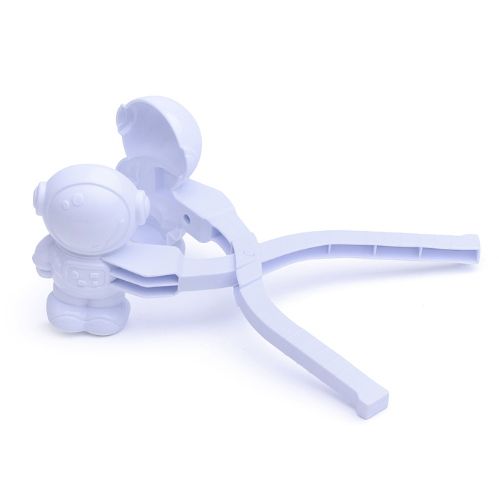 Фото к товару Формочка для лепки из снега BWL-41 "Космонавт" в сетке Формочка для лепки из снега BWL-41 "Космонавт" в сетке