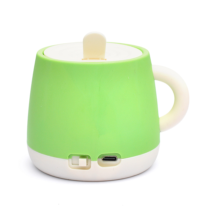 Фонарик-светильник игрушечный 357G "Кружка. Панда" в коробке