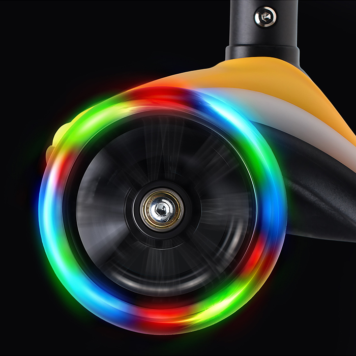 Фото к товару Самокат трёхколёсный R0200 ROCKET светящиеся колеса PU, дека, рулевая стойка, цвет жёлто-чёрный Самокат трёхколёсный R0200 ROCKET светящиеся колеса PU, дека, рулевая стойка, цвет жёлто-чёрный