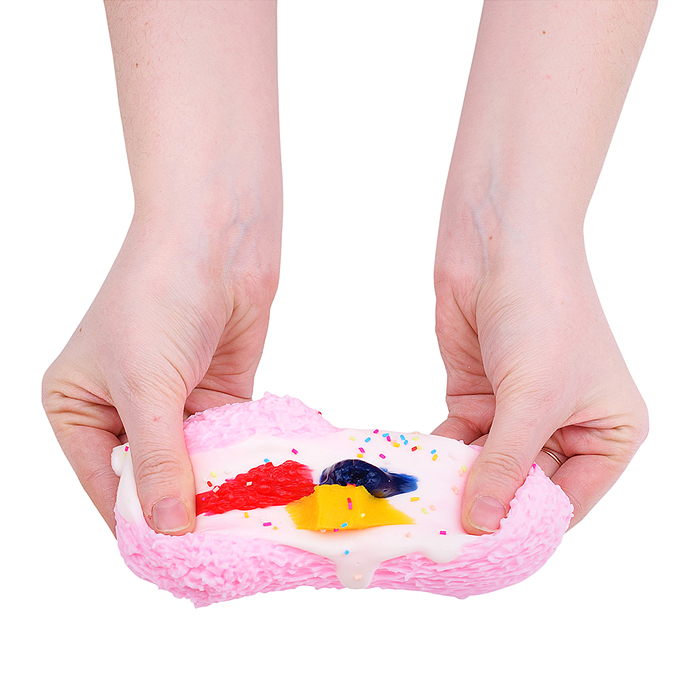 Фото к товару Игрушка - антистресс 00-5593 "Тортик с фруктами" Игрушка - антистресс 00-5593 "Тортик с фруктами"