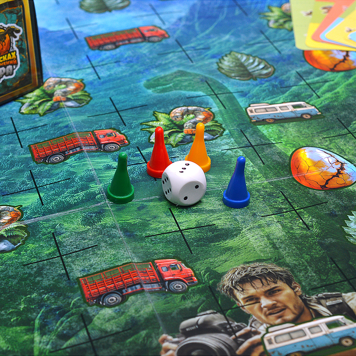 Настольная игра-квадрат "Юрский период" 40 карточек.