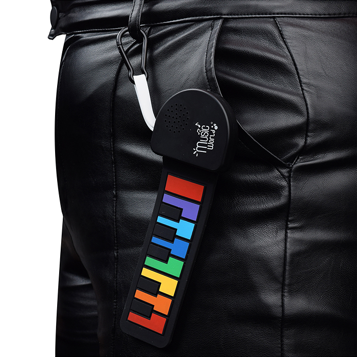 Брелок 666-63 "Синтезатор-1" со звуком, в коробке