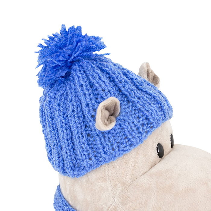 Бегемот: в шапке и шарфике синего цвета 30 