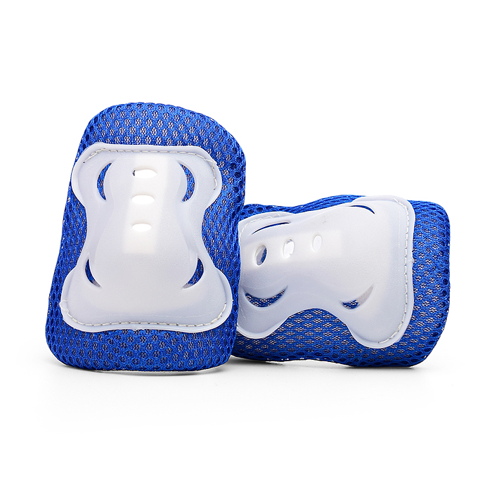 Фото к товару Комплект детской защиты для катания U026164Y (цвет бело/синий) Комплект детской защиты для катания U026164Y (цвет бело/синий)