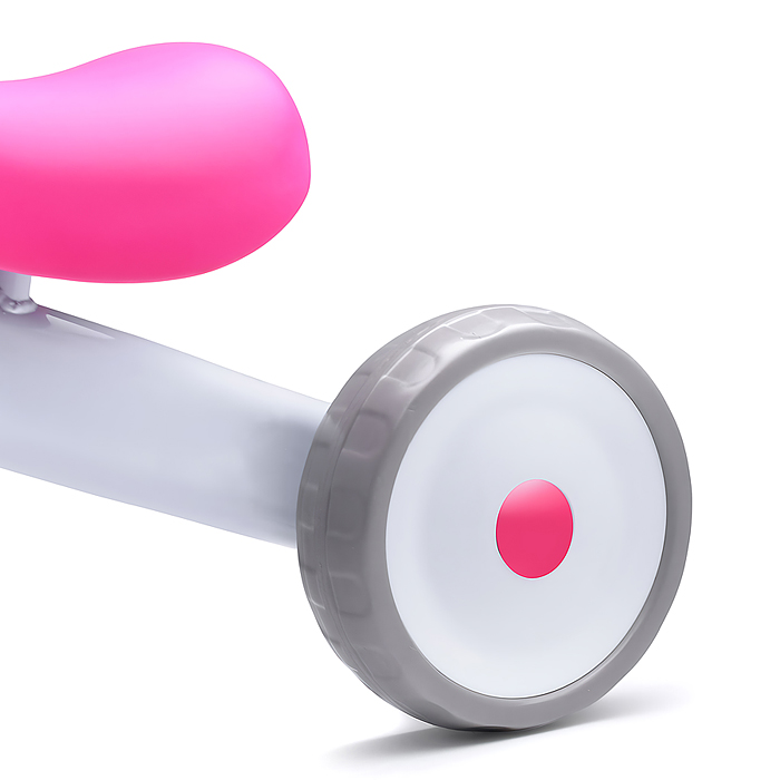 Фото к товару Беговел трехколесный Rocket 134-WT, колеса EVA, цвет белый Беговел трехколесный Rocket 134-WT, колеса EVA, цвет белый