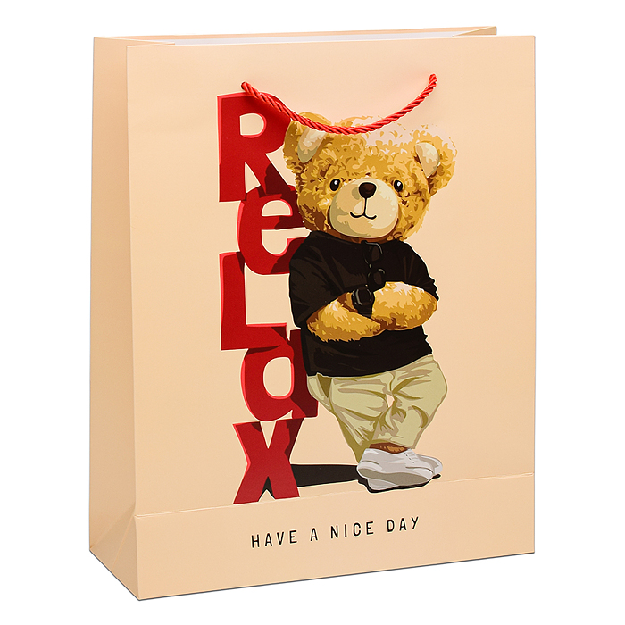 Фото к товару Пакет подарочный 00-6343 "Стильный мишка" 26х32х10 см Пакет подарочный 00-6343 "Стильный мишка" 26х32х10 см