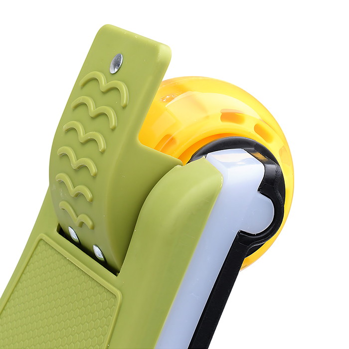 Самокат трёхколёсный R0198 ROCKET колёса световые PU, цвет зелёный