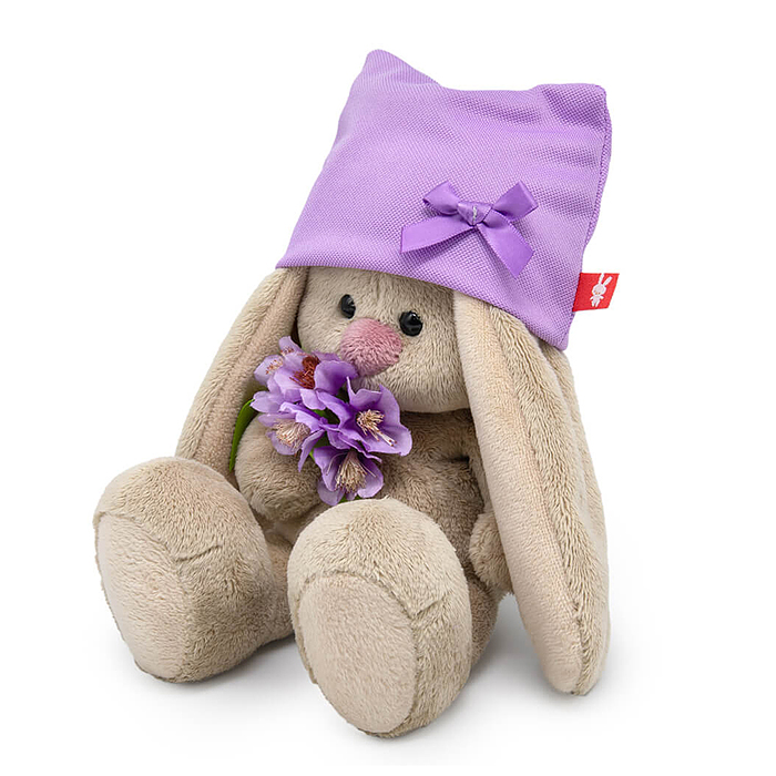 Зайка Ми в шапочке и с букетом (малыш)