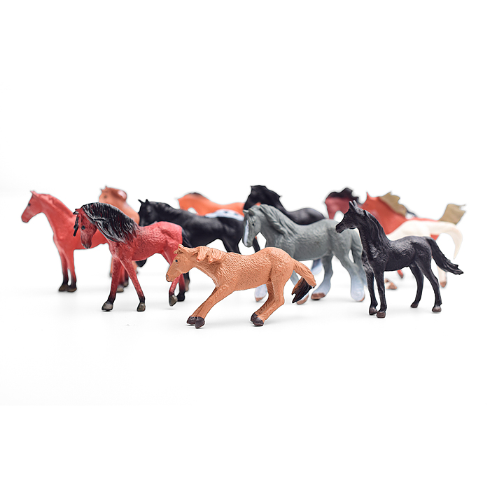Набор лошадей TBS076-1 "Звездные скачки" в пакете
