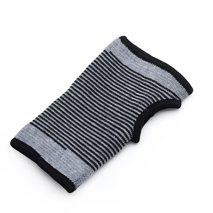 Фото к товару Бандаж 33-0006 спортивный лучезапястный - 2 шт Бандаж 33-0006 спортивный лучезапястный - 2 шт