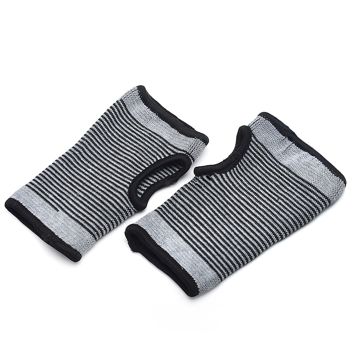 Фото к товару Бандаж 33-0006 спортивный лучезапястный - 2 шт Бандаж 33-0006 спортивный лучезапястный - 2 шт