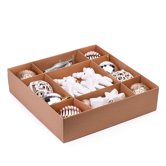 Фото к товару Набор новогодних украшений S2013 "Зимняя сказка" 3-6см*42шт Набор новогодних украшений S2013 "Зимняя сказка" 3-6см*42шт