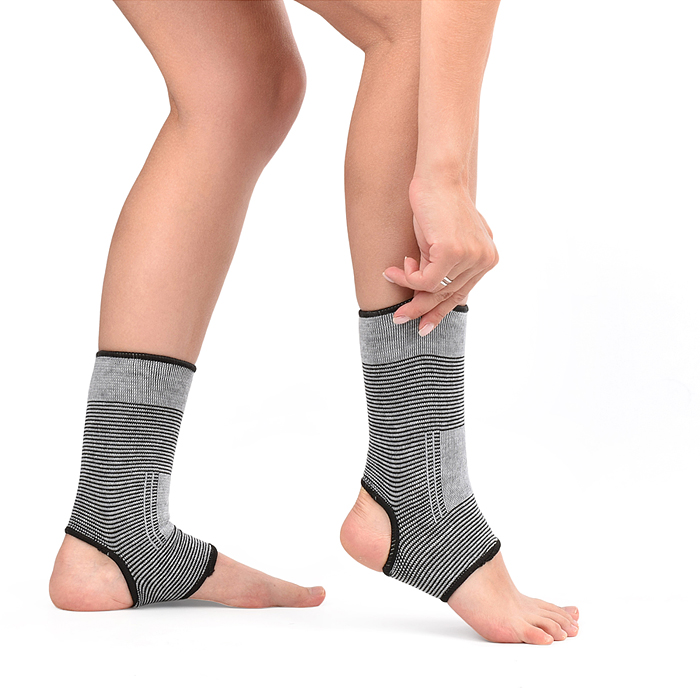 Бандаж 33-0007 спортивный на голеностоп - 2 шт