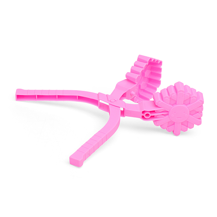 Фото к товару Формочка для лепки из снега 716 "Снежинка" в сетке Формочка для лепки из снега 716 "Снежинка" в сетке