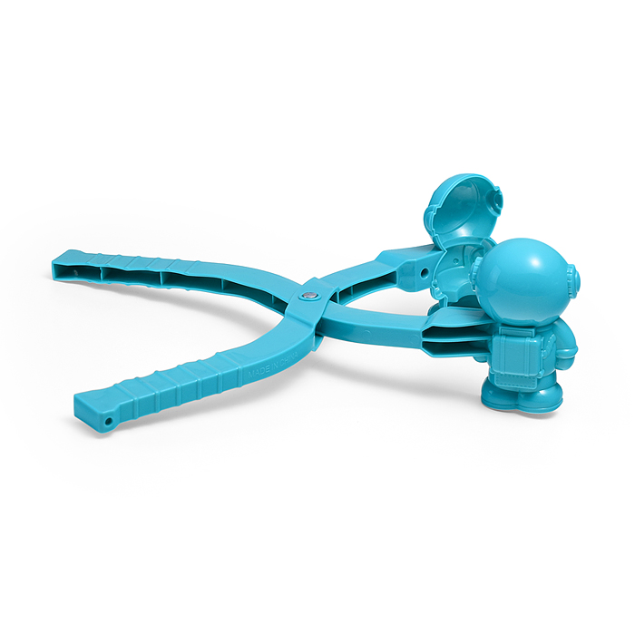 Фото к товару Формочка для снега 126 "Космонавт" Формочка для снега 126 "Космонавт"