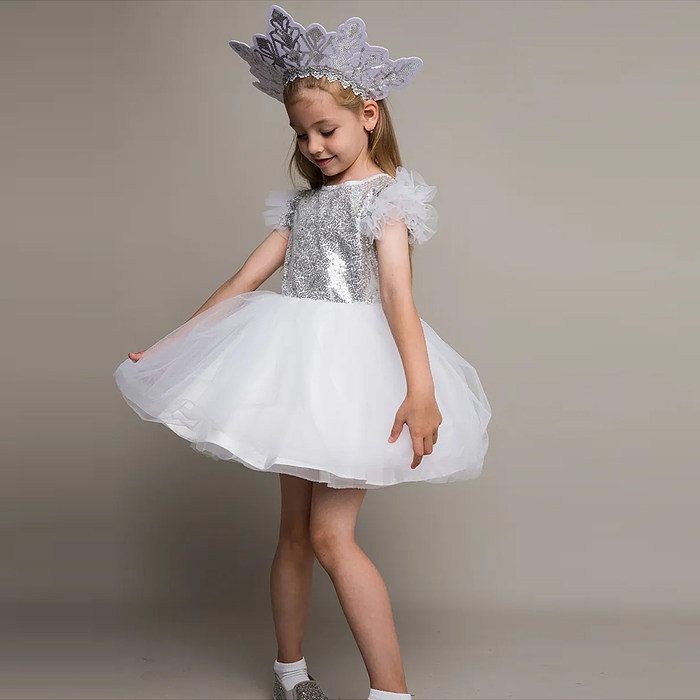 Костюм "Снежинка Элис" размер 104-52