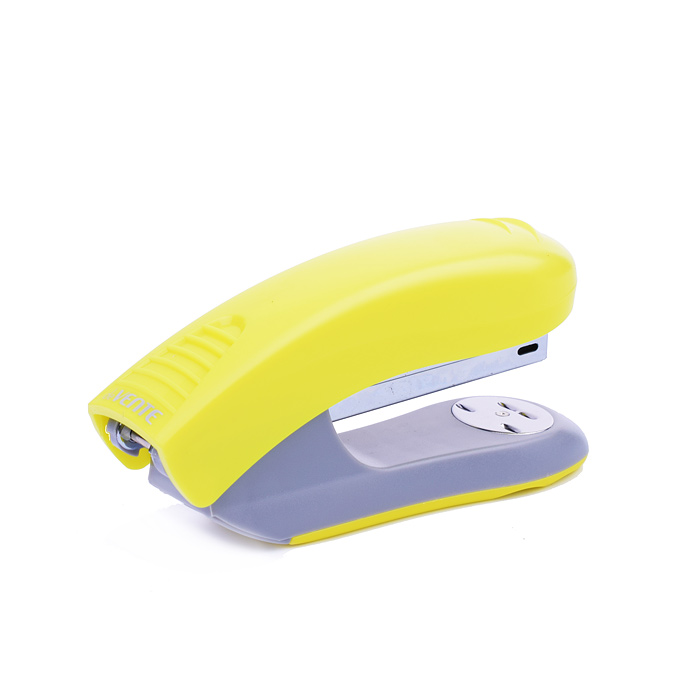 Степлер Neon 24/6&26/6 (мощность 20 листов, глубина скрепления 59 мм) пластиковый, в карт