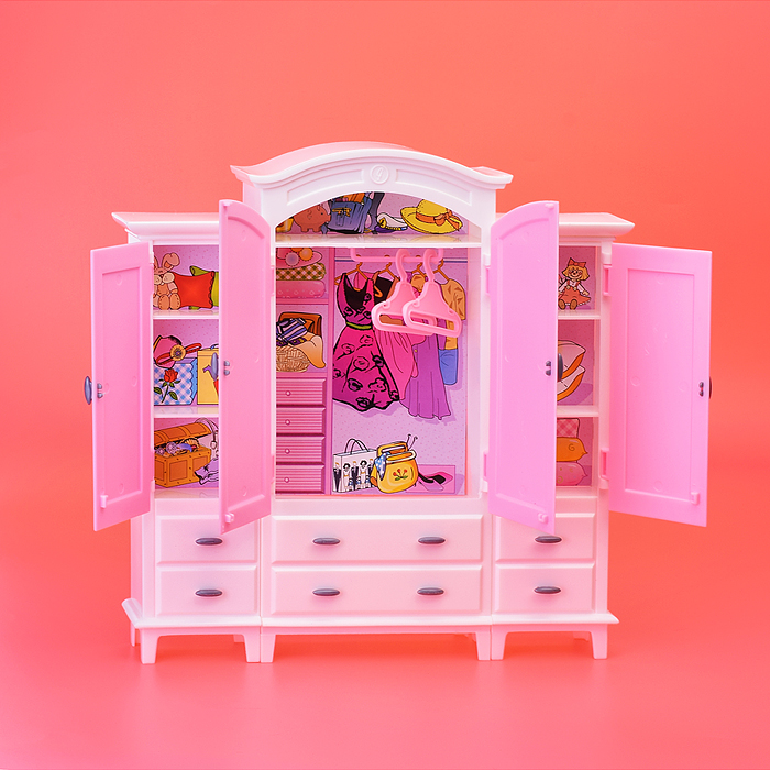 Фото к товару Набор мебели для кукол 24014 "Спальная комната" в коробке Набор мебели для кукол 24014 "Спальная комната" в коробке