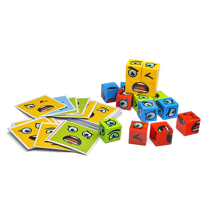 Игра настольная XS977-116E "Емоджи куб" в пакете 